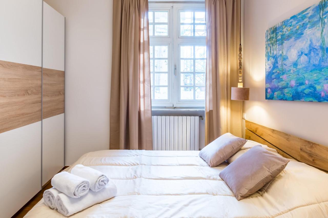 Brancaccio Renewed Apartment By Napoliapartments Exterior foto